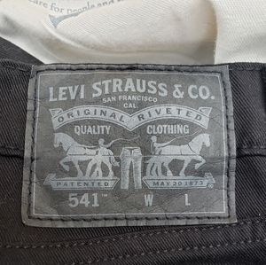 Levi Size 38/36